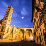 Ville de Sienne en Italie à la nuit tombée - Toscane