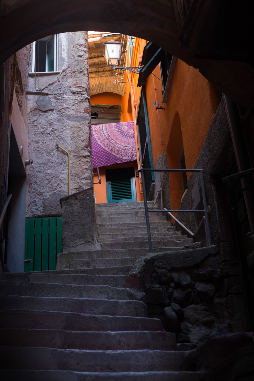 Petite ruelle aux Cinque Terre, village de Vernazza