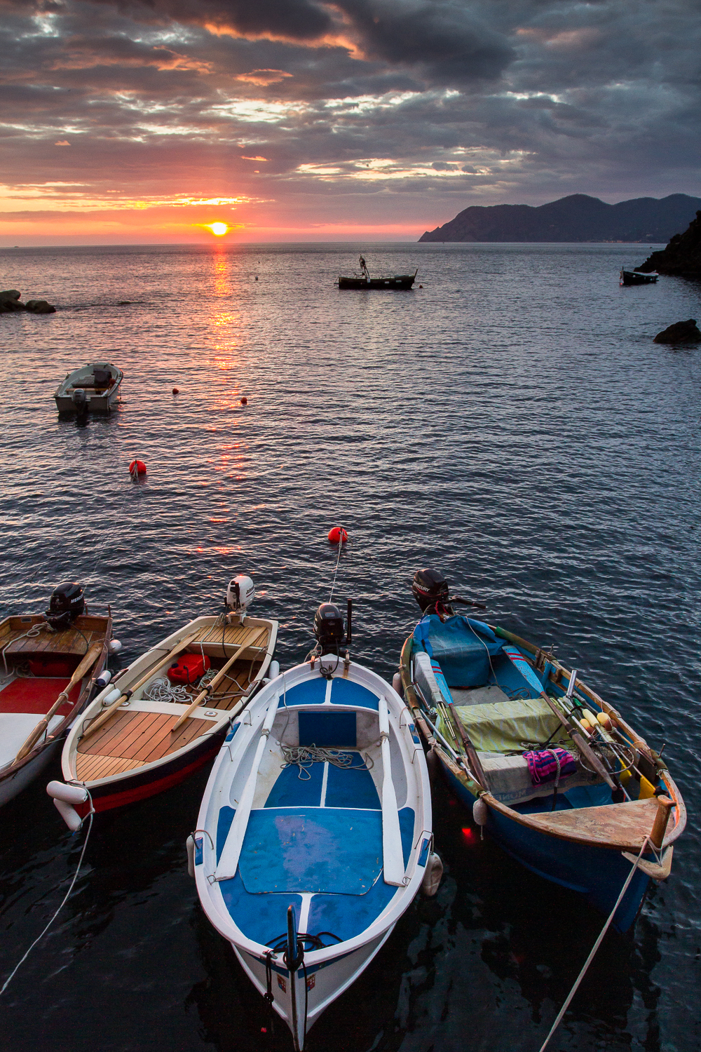 barques au coucher du soleil à Manarola, voyage photo Cinque Terre