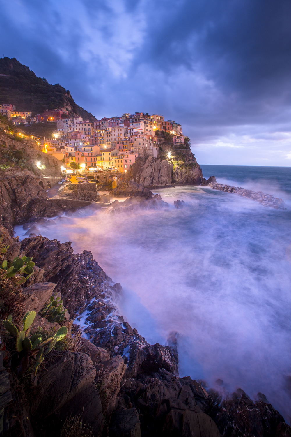 Manarola à l'heure bleue