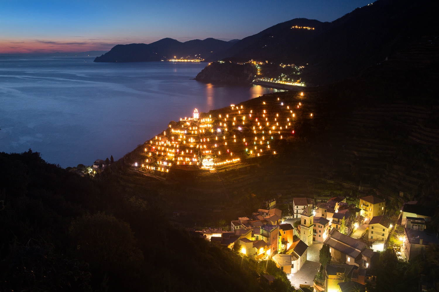 Lumières de Noël sur Manarola, Voyage Photo Cinque Terre à Noël